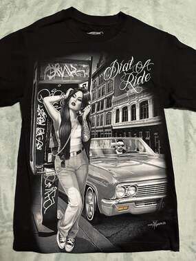 DGA David Gonzales Art 'Dial A Ride' Graphic T-Shirt, Size Medium